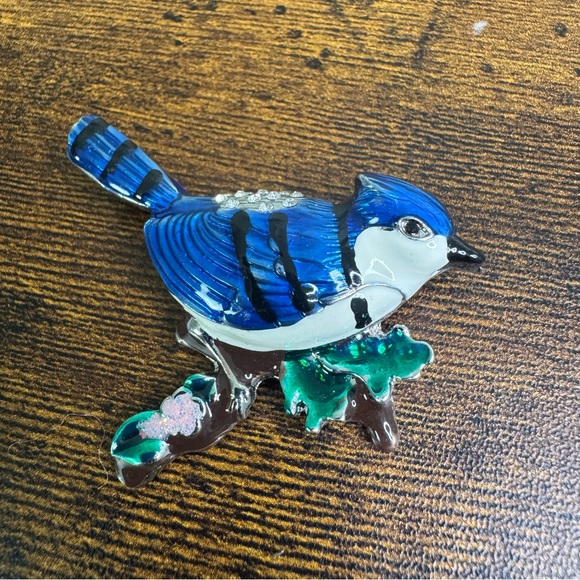 Vintage Bluejay Bird Brooch Figural Pin Enamel and Rhinestone - Picture 11 of 11